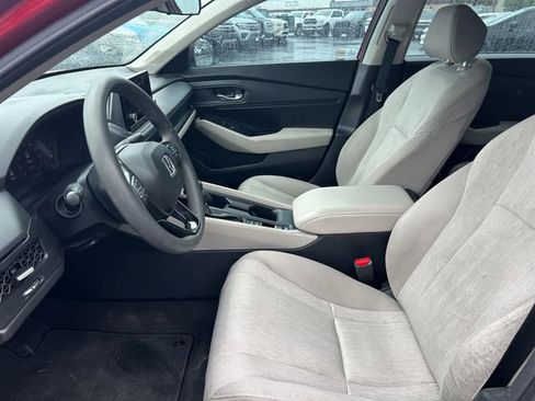 Used 2023 Honda Accord EX image 25