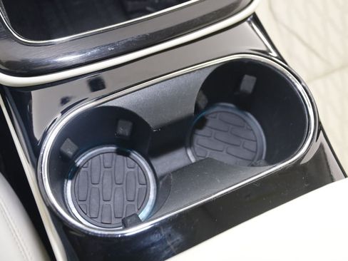 Used 2023 Lincoln Nautilus Black Label AWD/4WD image 31
