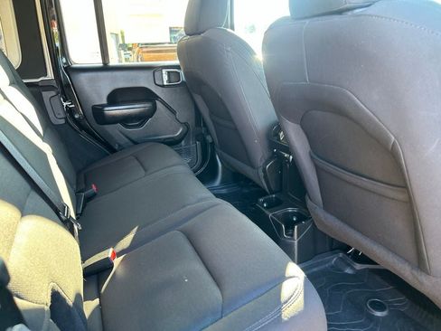 Used 2023 Jeep Wrangler Unlimited Sport AWD/4WD image 26