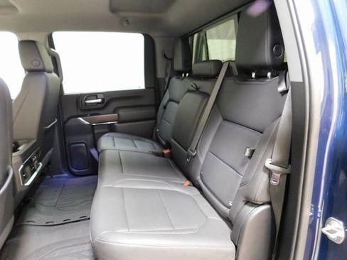 Used 2023 GMC Sierra 2500 SLT image 10