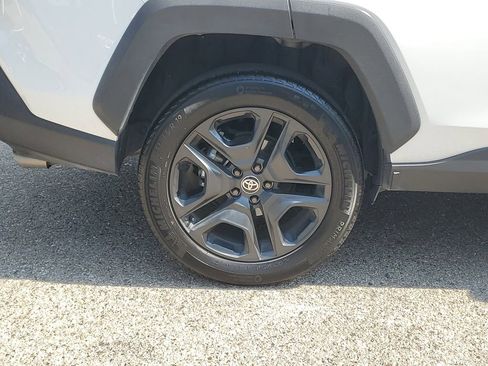 Used 2024 Toyota RAV4 Adventure image 5