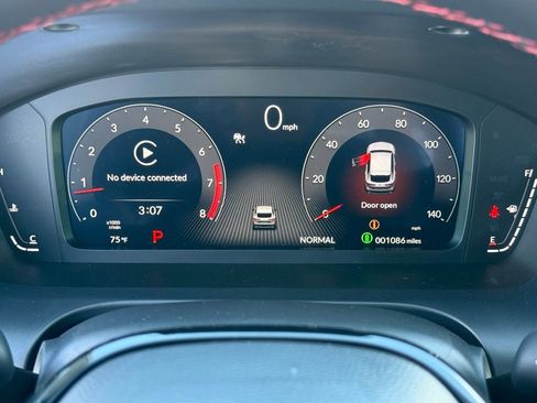 Certified 2025 Acura ADX A-Spec image 23