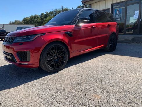 Used 2018 Land Rover Range Rover Sport HSE Dynamic image 3