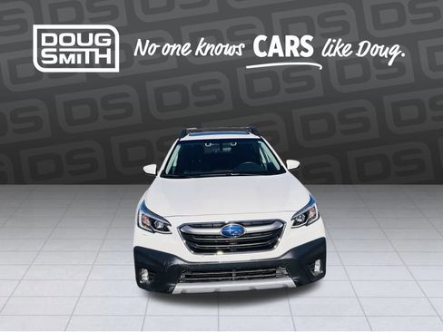 Used 2021 Subaru Outback Limited image 8