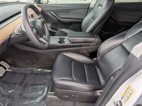 Used 2021 Tesla Model Y Performance image 16