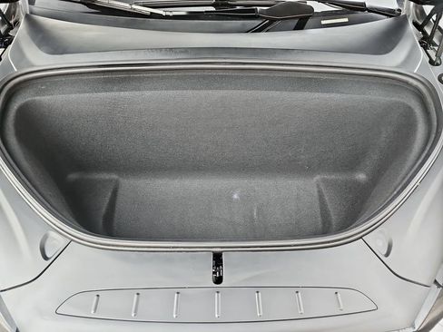 Used 2022 Tesla Model X Plaid image 24