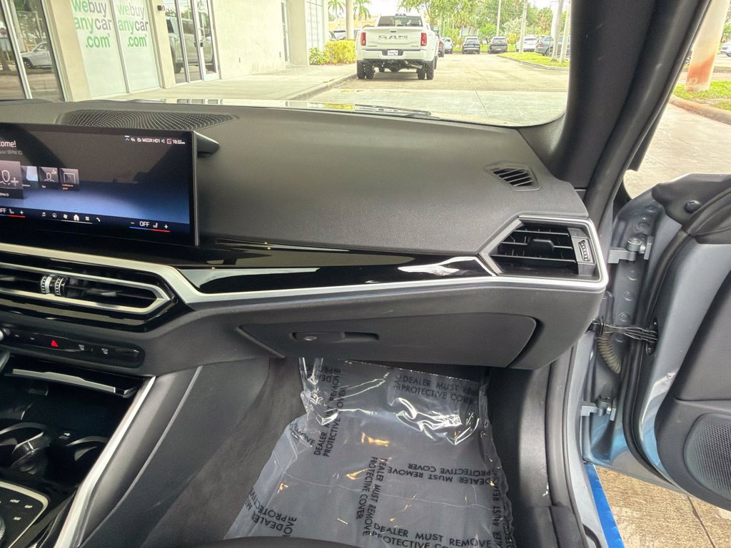 Used 2024 BMW i4 eDrive40 RWD image 30