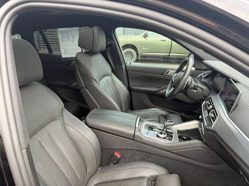 Used 2021 BMW X6 M50i w/ Executive Package AWD/4WD image 9