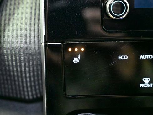 Certified 2024 Subaru Solterra Premium image 37