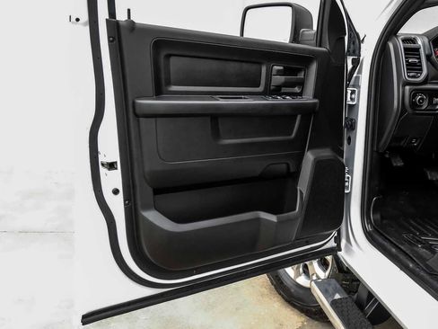 Used 2022 RAM 2500 Tradesman image 41