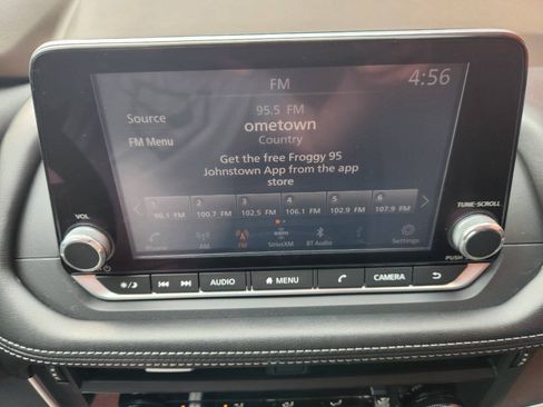 Used 2021 Nissan Rogue S AWD/4WD image 18
