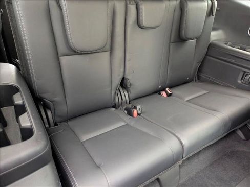 Used 2023 Subaru Ascent Touring AWD/4WD image 22