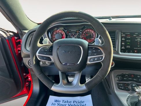 Used 2023 Dodge Challenger SRT Hellcat w/ Driver Convenience Group image 12