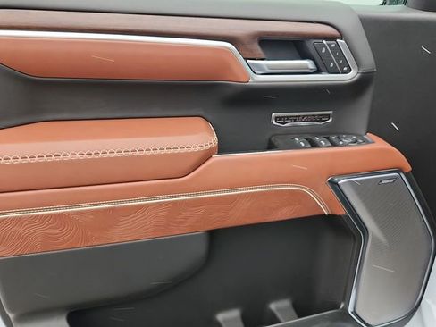 New 2026 GMC Sierra 1500 Denali Ultimate image 8