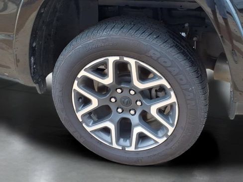 Used 2026 RAM 1500 Laramie AWD/4WD image 27