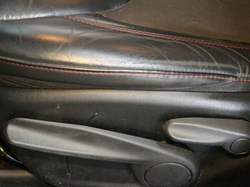 Used 2016 Jeep Cherokee Trailhawk w/ Cold Weather Group image 17