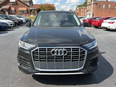 Used 2022 Audi Q7 3.0T Premium w/ Convenience Package image 2