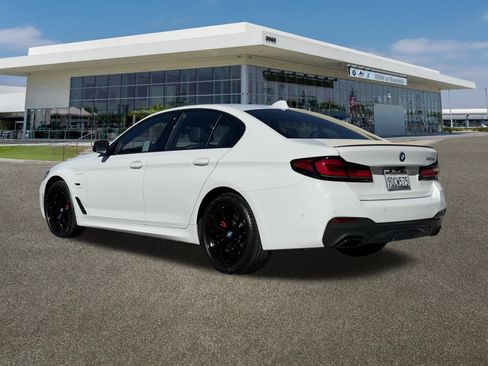 Certified 2023 BMW 530e w/ M Sport Package image 7