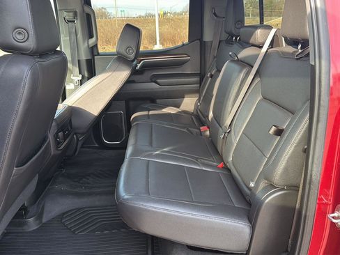 Used 2023 Chevrolet Silverado 1500 RST image 30