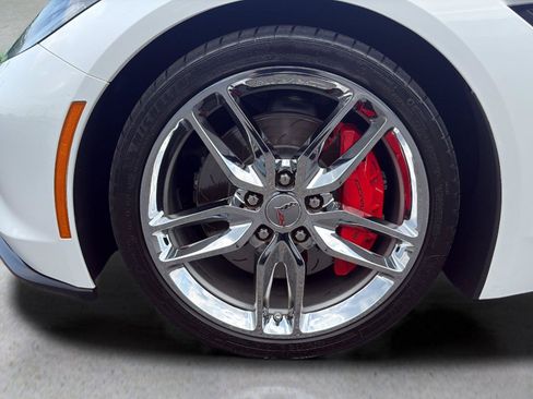 Used 2018 Chevrolet Corvette Stingray Convertible RWD image 54