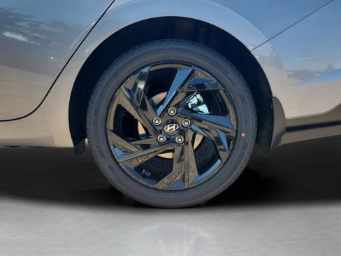 New 2026 Hyundai Elantra SEL Sport image 31