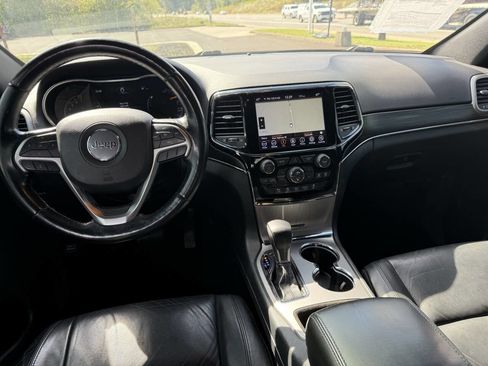 Used 2020 Jeep Grand Cherokee Limited image 10