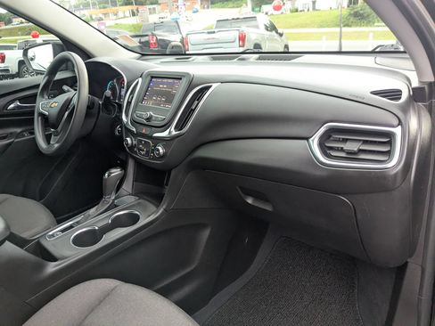 Used 2021 Chevrolet Equinox LT FWD image 26