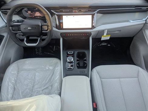 New 2026 Jeep Cherokee Laredo image 14