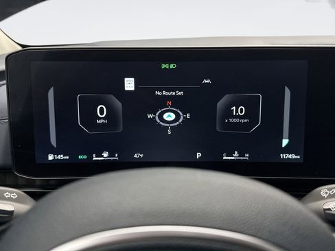 Used 2025 Kia Carnival SX image 13