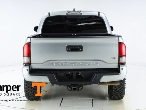 Used 2019 Toyota Tacoma TRD Off-Road w/ Technology Package AWD/4WD image 44