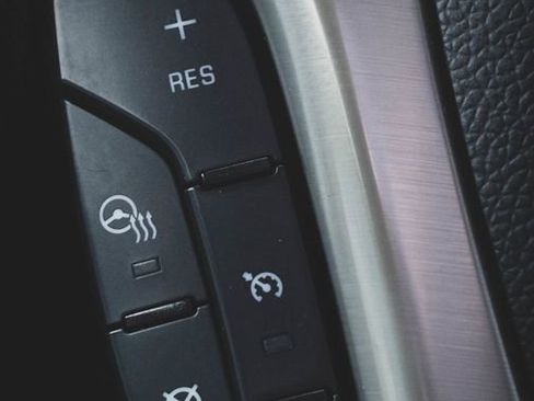 Used 2014 GMC Sierra 3500 Denali image 12