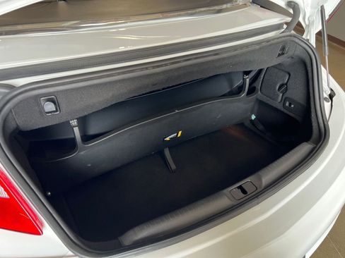 Used 2019 Buick Cascada Premium image 33