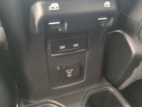 Used 2023 Jeep Wrangler Unlimited Rubicon w/ Cold Weather Group image 16