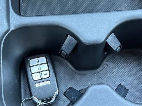 Used 2021 Honda CR-V EX-L image 13