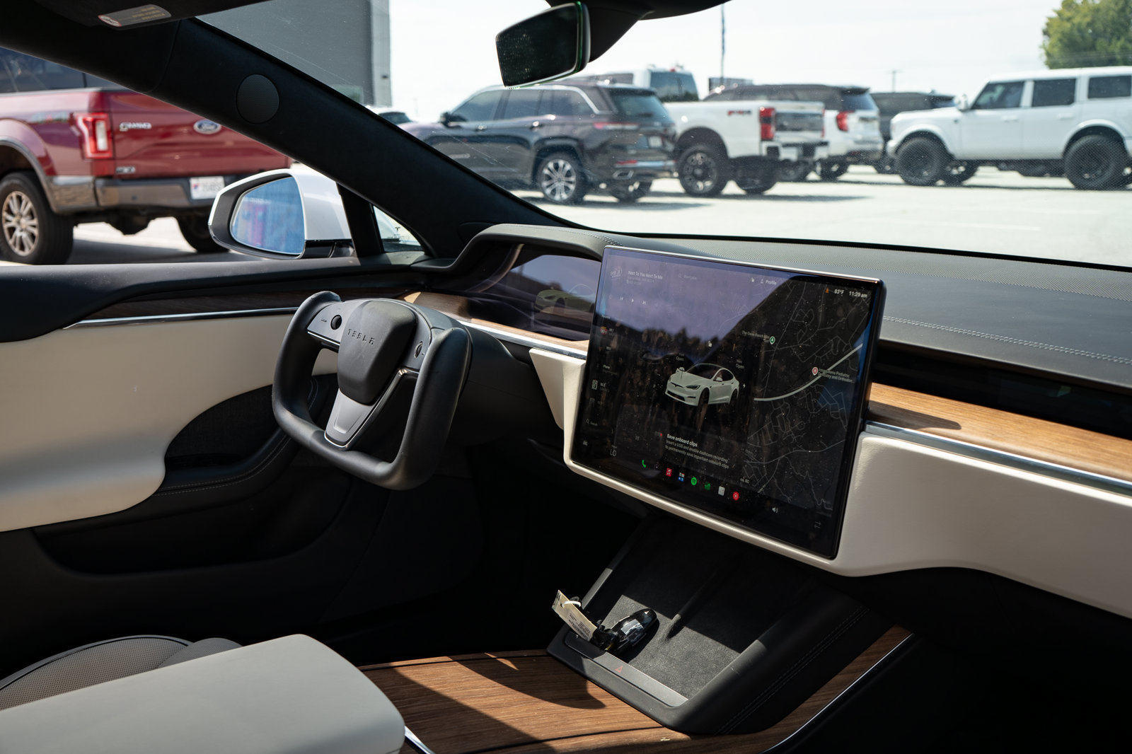 Used 2021 Tesla Model S Plaid AWD/4WD image 38