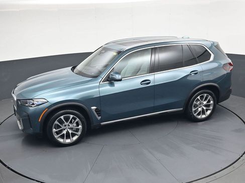 Used 2025 BMW X5 xDrive40i AWD/4WD image 28