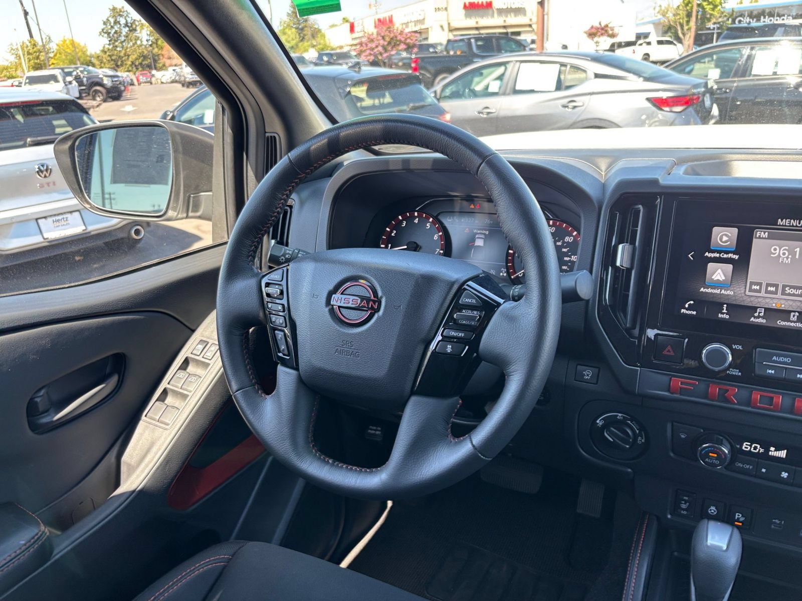 Used 2026 Nissan Frontier PRO-4X AWD/4WD image 33