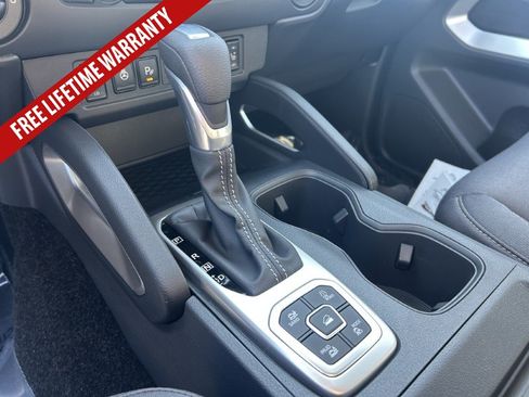 New 2026 Nissan Frontier SV w/ SV Convenience Package AWD/4WD image 23
