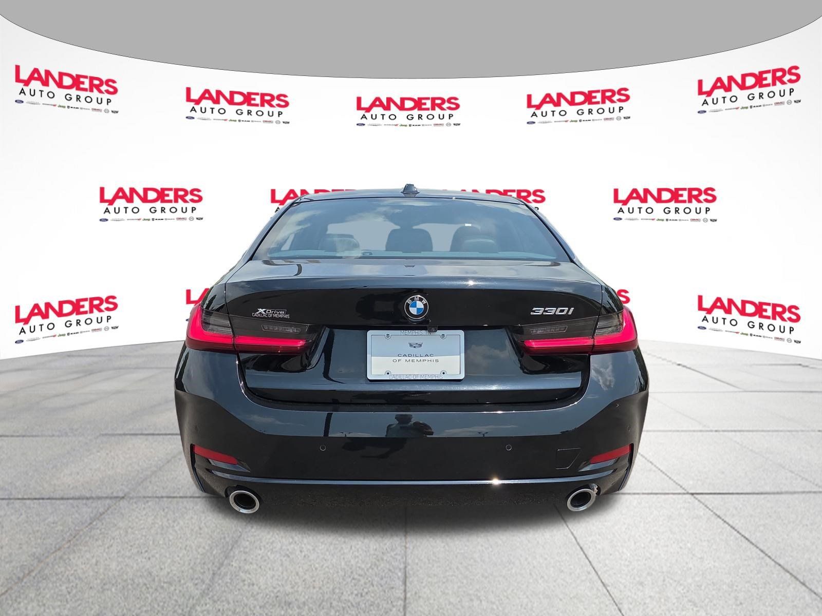 Used 2025 BMW 330i xDrive Sedan AWD/4WD image 4