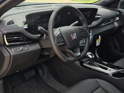 New 2026 Buick Envista Sport Touring w/ Convenience I Package FWD image 28