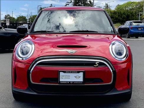 Certified 2024 MINI Cooper SE FWD image 4