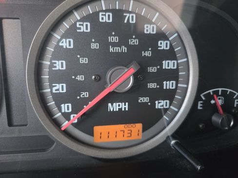 Used 2003 Isuzu Rodeo S RWD image 23