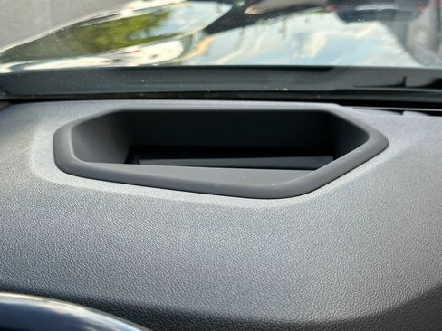 Used 2018 BMW 530e w/ Premium Package 2 image 33