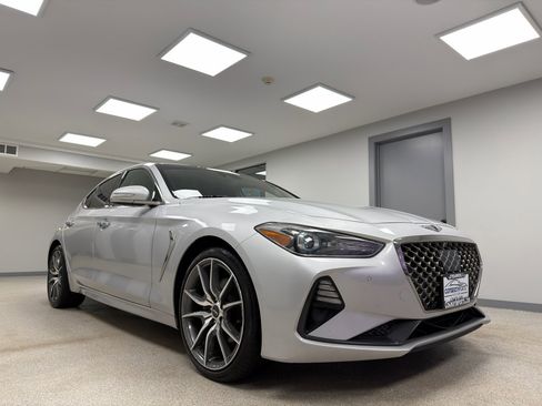 Used 2019 Genesis G70 2.0T Advanced w/ Dynamic Package image 4