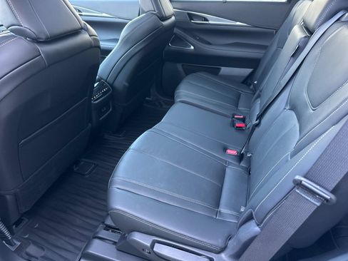 Used 2025 INFINITI QX60 Luxe w/ Black Edition AWD/4WD image 12