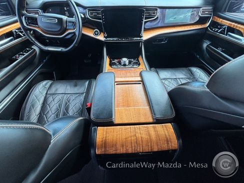 Used 2022 Jeep Grand Wagoneer Series III image 15