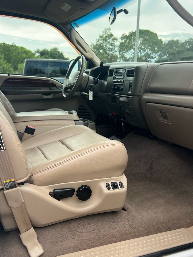 Used 2003 Ford F350 2WD Crew Cab Super Duty image 15