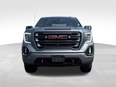Used 2021 GMC Sierra 1500 AT4 w/ Technology Package AWD/4WD image 2