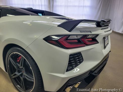 Used 2021 Chevrolet Corvette Stingray Preferred Conv w/ Z51 Performance Package RWD image 8