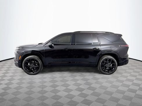 Used 2025 Chevrolet Traverse RS AWD/4WD image 4
